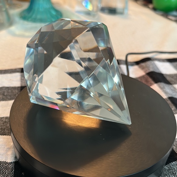 Chrystal Teardrop Diamond Shape Paperweight 9x4.5” - Picture 6 of 10